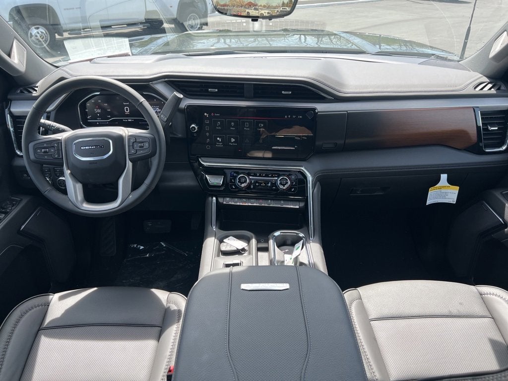 2025 GMC Sierra 2500 HD Denali