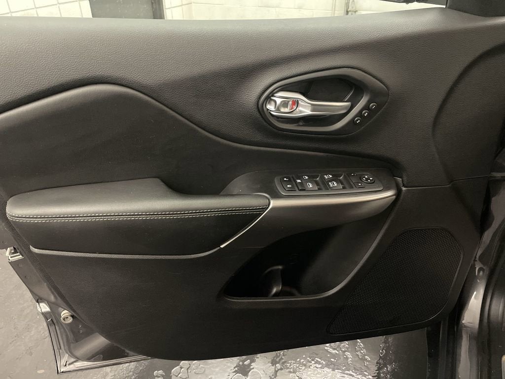 2020 Jeep Cherokee Limited 4x4