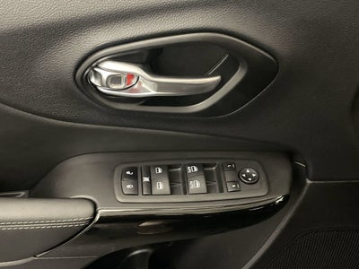 2023 Jeep Cherokee Altitude Lux 4x4
