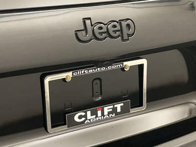 2023 Jeep Cherokee Altitude Lux 4x4
