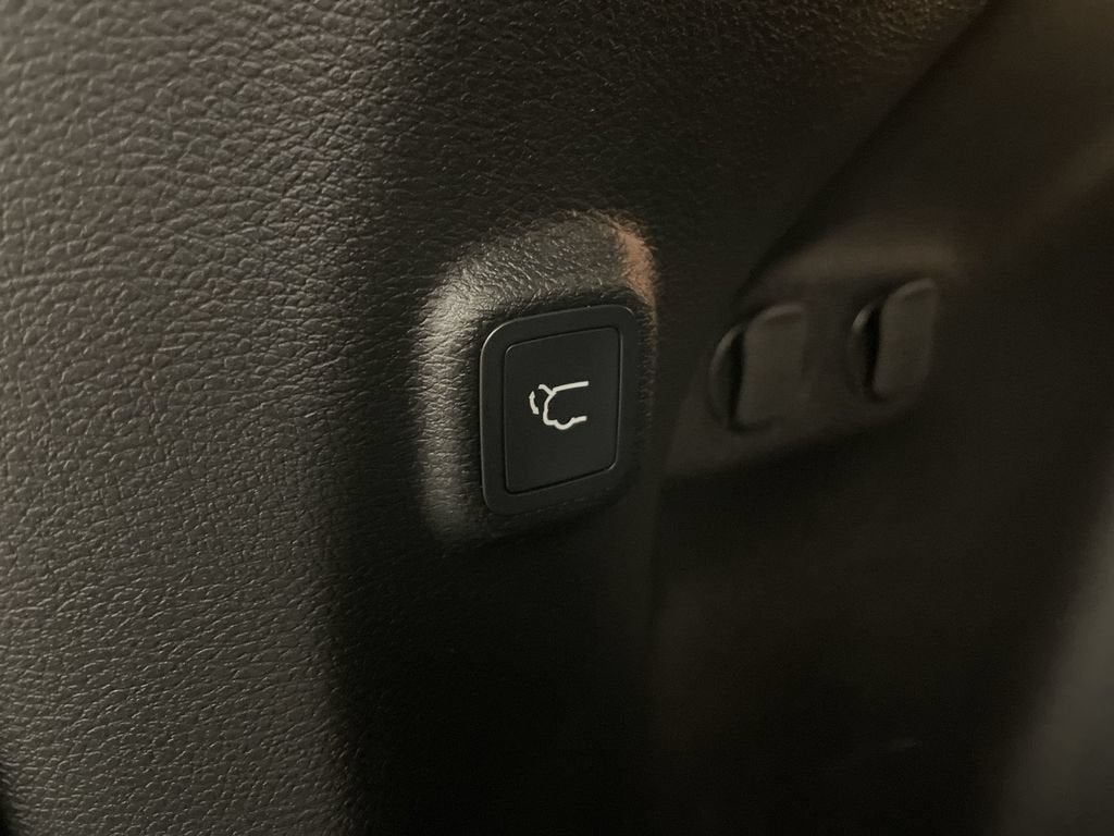 2023 Jeep Cherokee Altitude Lux 4x4