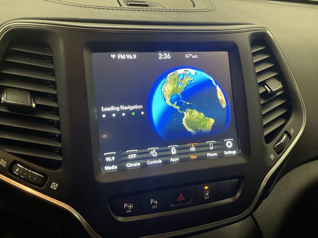 2023 Jeep Cherokee Altitude Lux 4x4