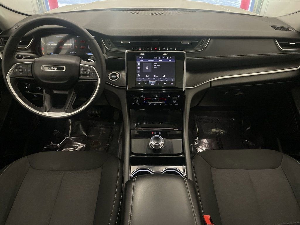 2023 Jeep Grand Cherokee Laredo