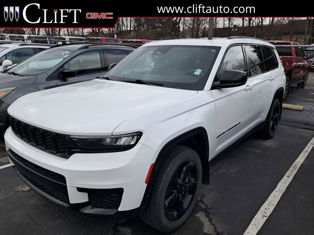 2022 Jeep Grand Cherokee L Altitude 4x2