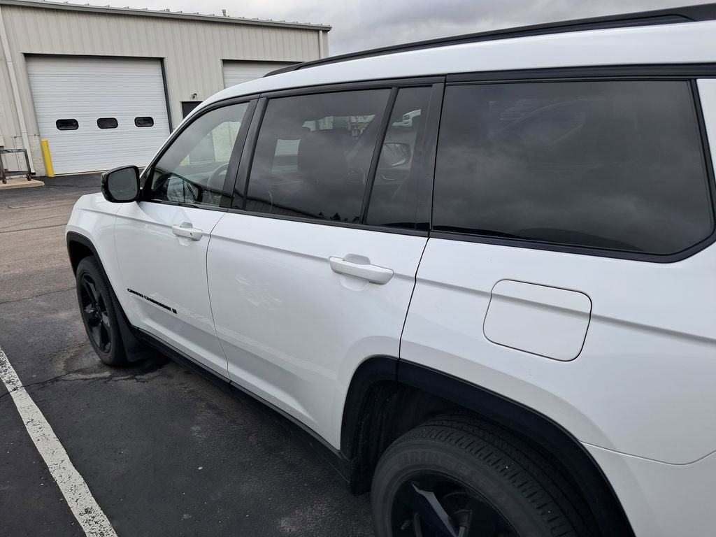 2022 Jeep Grand Cherokee L Altitude 4x2