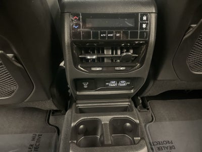 2023 Jeep Grand Cherokee L Laredo 4x4