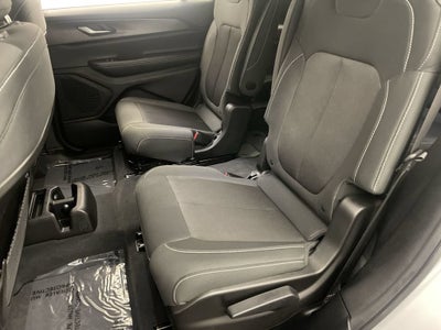 2023 Jeep Grand Cherokee L Laredo 4x4