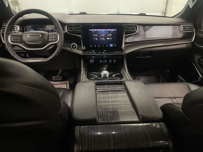 2022 Jeep Wagoneer Series III