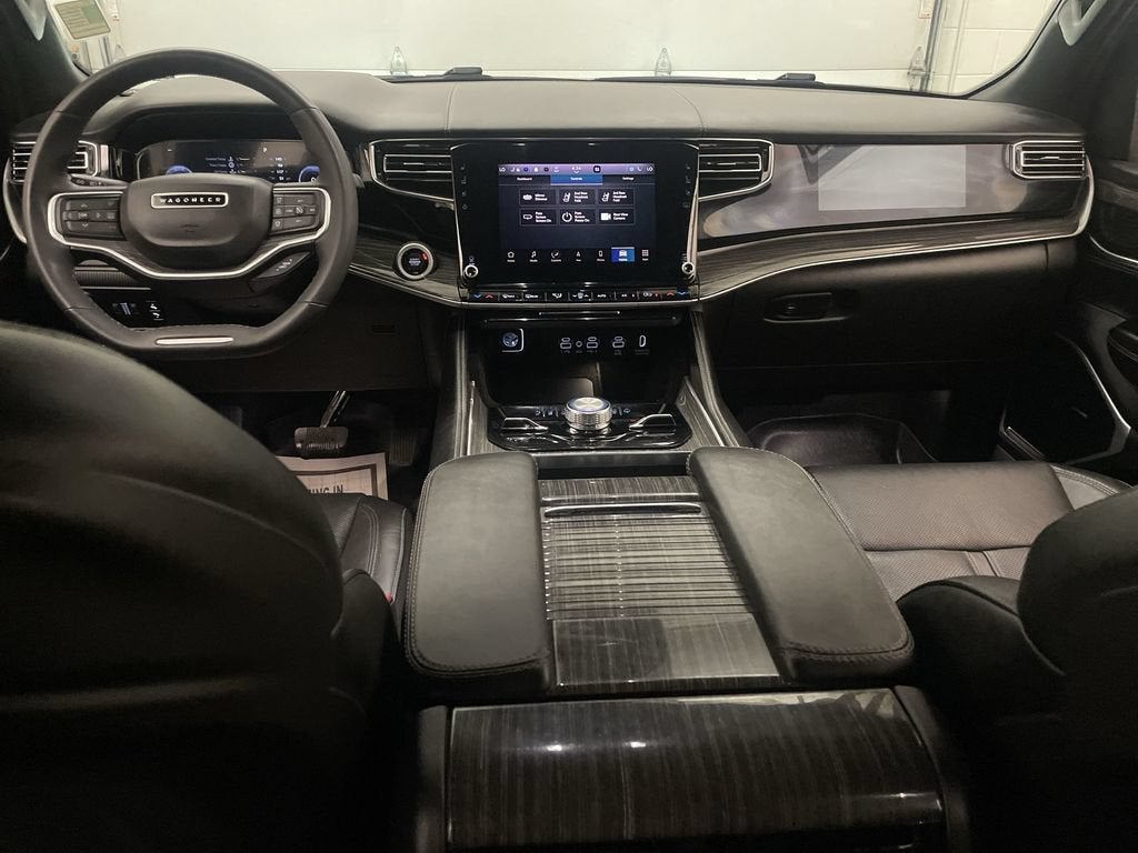 2022 Jeep Wagoneer Series III