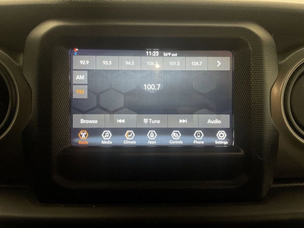 2023 Jeep Gladiator Sport S photo 3