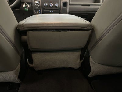 2018 RAM 1500 Express Quad Cab 4x4 6'4" Box