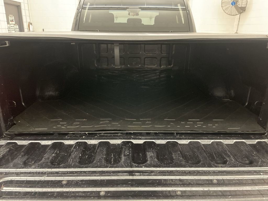 2018 RAM 1500 Express Quad Cab 4x4 6'4" Box