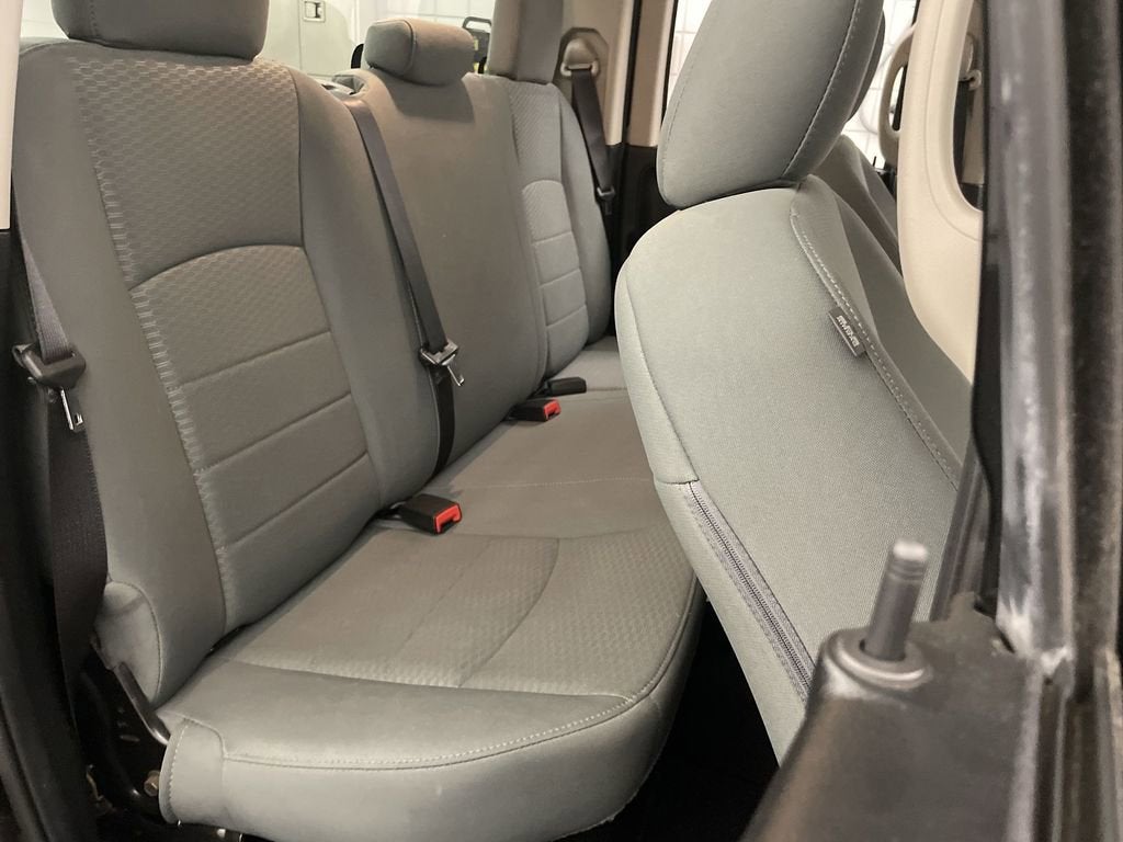 2018 RAM 1500 Express Quad Cab 4x4 6'4" Box