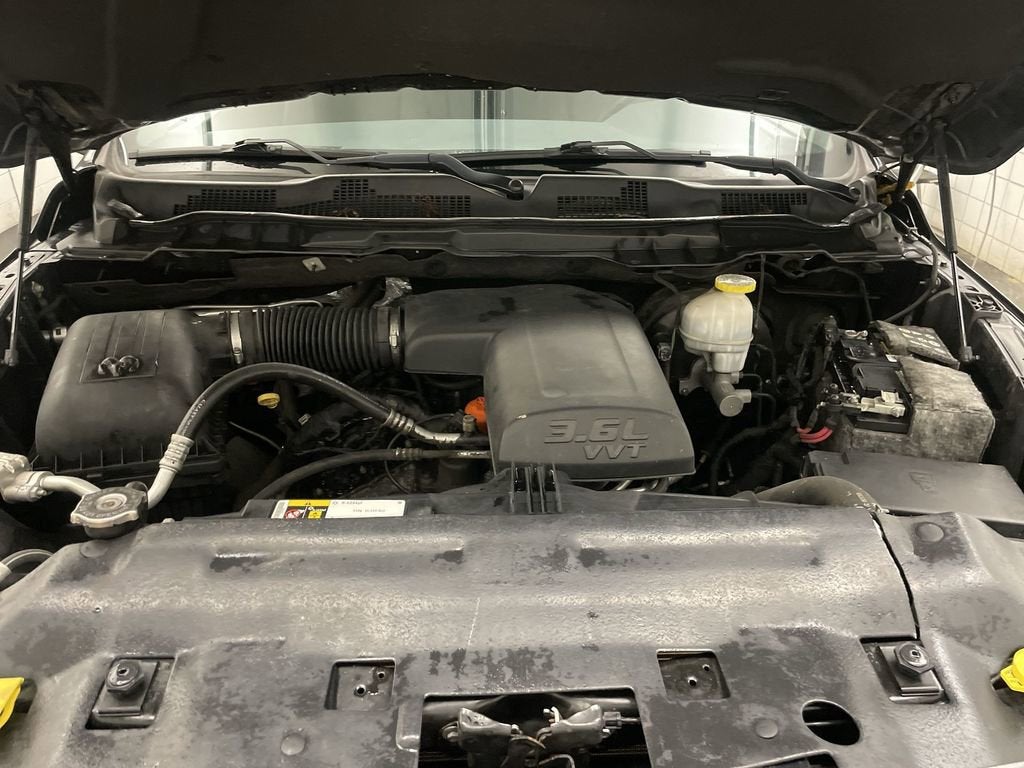 2018 RAM 1500 Express Quad Cab 4x4 6'4" Box