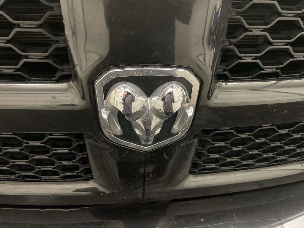 2018 RAM 1500 Express Quad Cab 4x4 6'4" Box