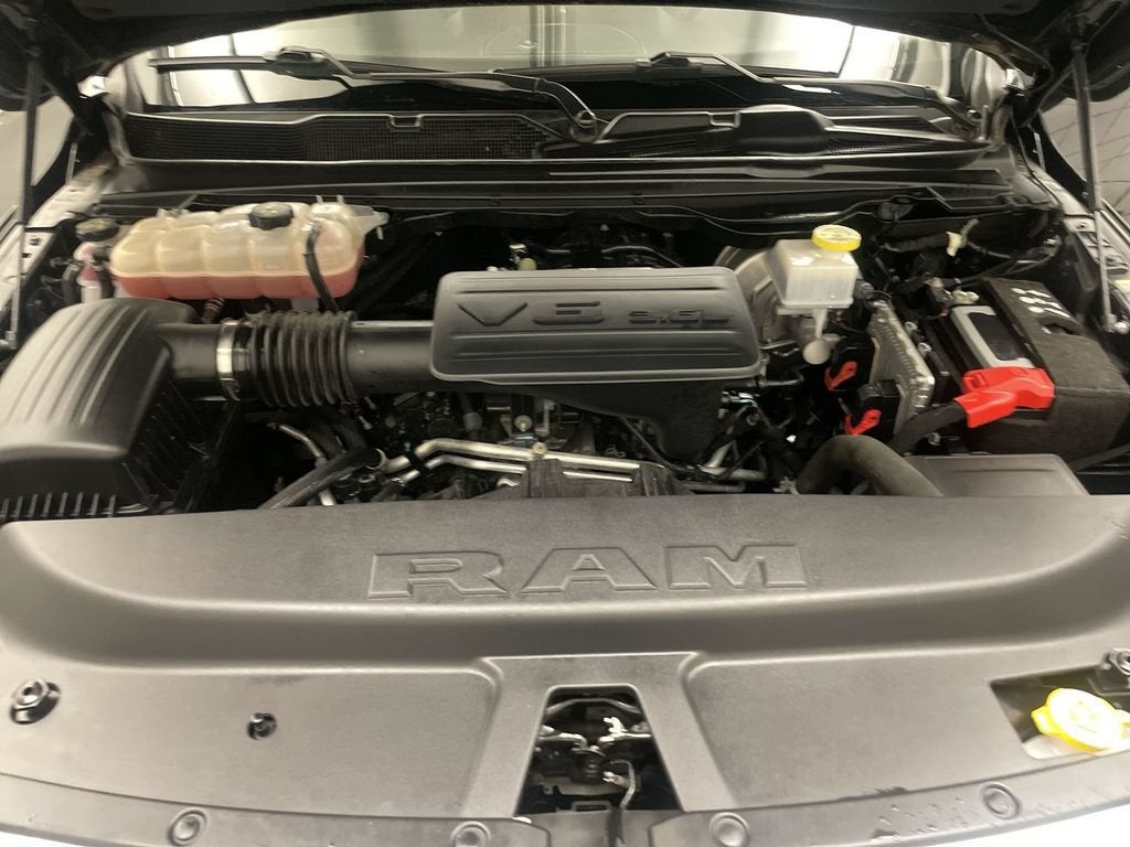 2023 RAM 1500 Big Horn Crew Cab 4x4 5'7" Box