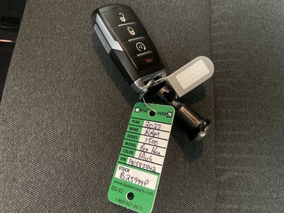 2023 RAM 1500 Big Horn Crew Cab 4x4 5'7" Box