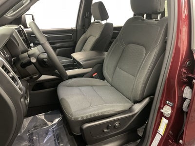 2025 RAM 1500 Big Horn Crew Cab 4x4 5'7" Box