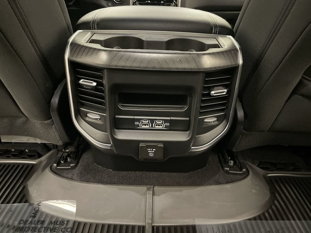 2025 RAM 1500 Big Horn Crew Cab 4x4 5'7" Box