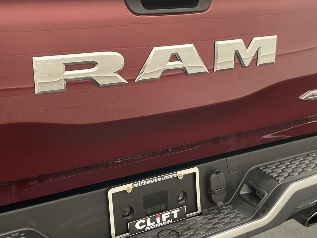 2025 RAM 1500 Big Horn Crew Cab 4x4 5'7" Box
