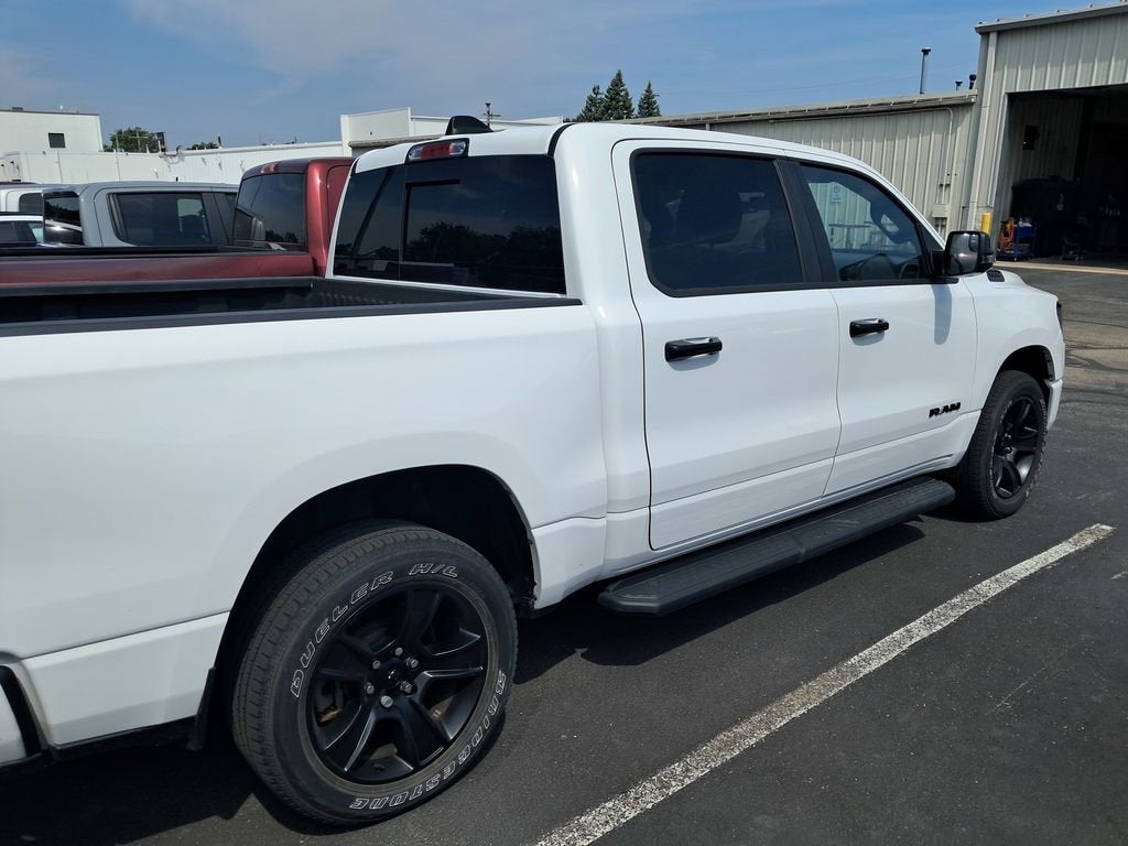 2023 RAM 1500 Big Horn Crew Cab 4x4 5'7" Box