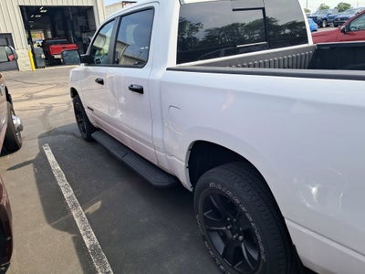 2023 RAM 1500 Big Horn Crew Cab 4x4 5'7" Box