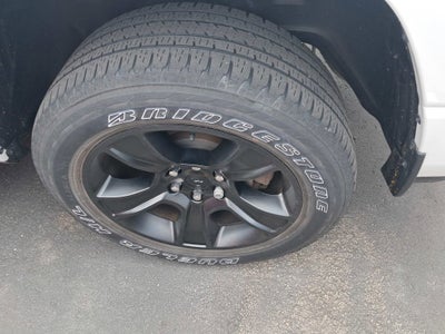 2023 RAM 1500 Big Horn Crew Cab 4x4 5'7" Box