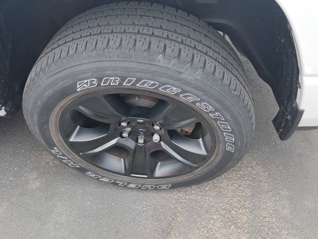 2023 RAM 1500 Big Horn Crew Cab 4x4 5'7" Box