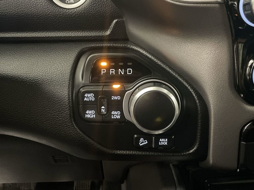 2019 RAM 1500 Big Horn/Lone Star Crew Cab 4x4 5'7" Box