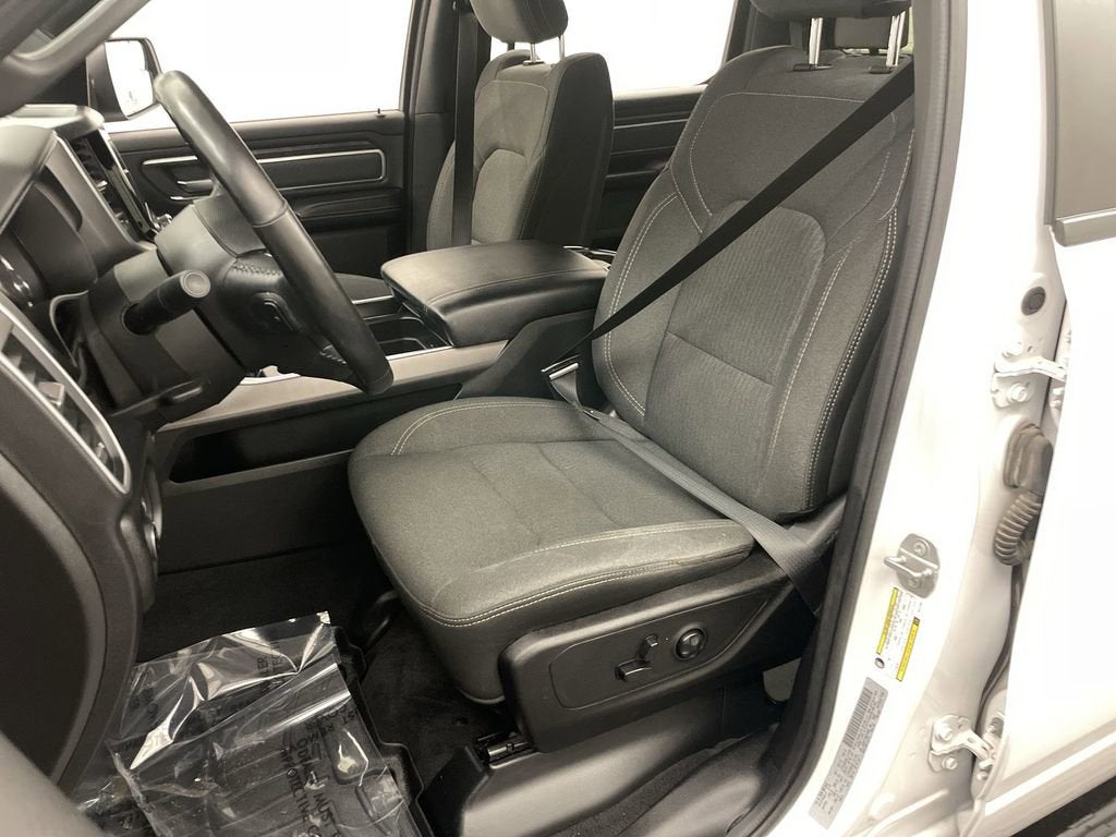2019 RAM 1500 Big Horn/Lone Star Crew Cab 4x4 5'7" Box