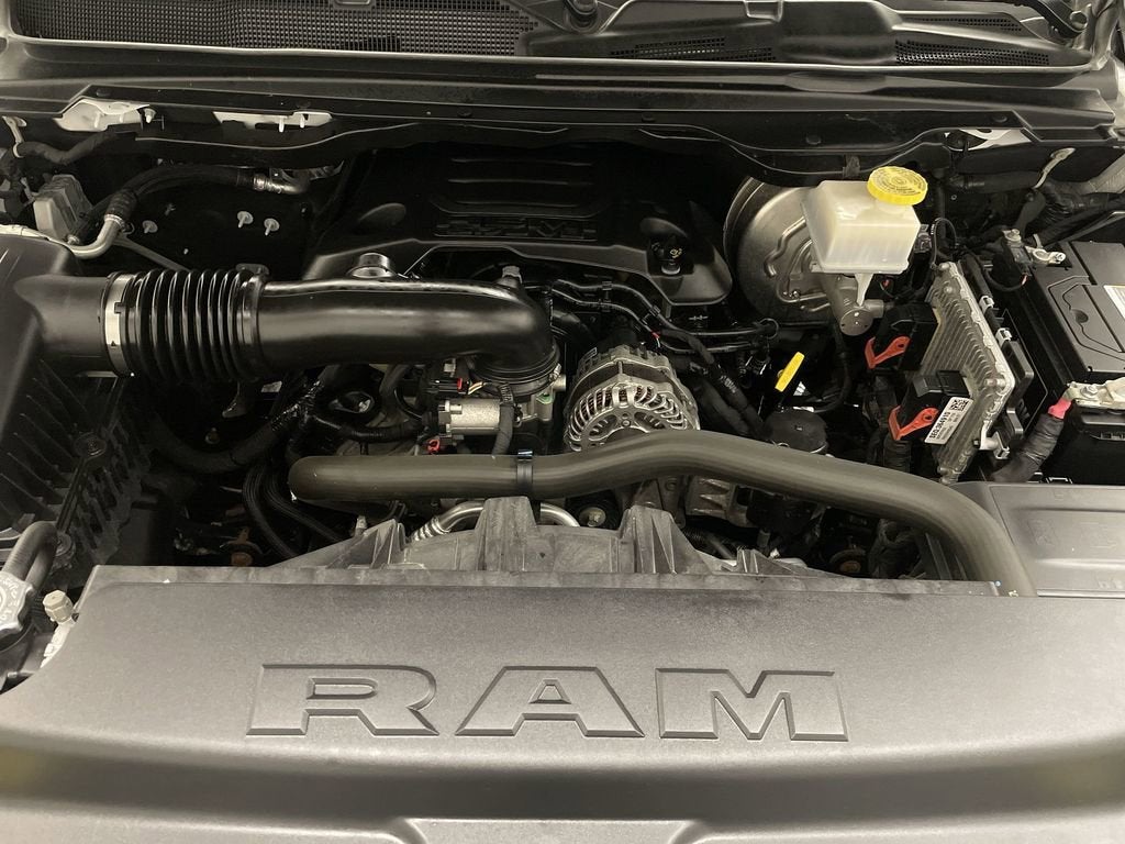 2019 RAM 1500 Big Horn/Lone Star Crew Cab 4x4 5'7" Box