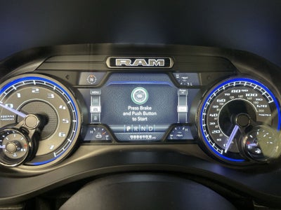 2021 RAM 1500 Limited Crew Cab 4x4 5'7" Box