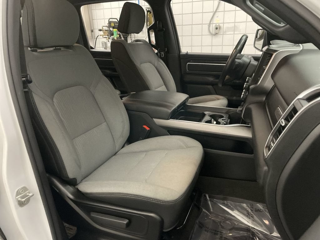 2024 RAM 1500 Big Horn Crew Cab 4x4 6'4" Box