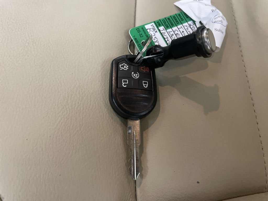 2018 Ford Taurus SEL