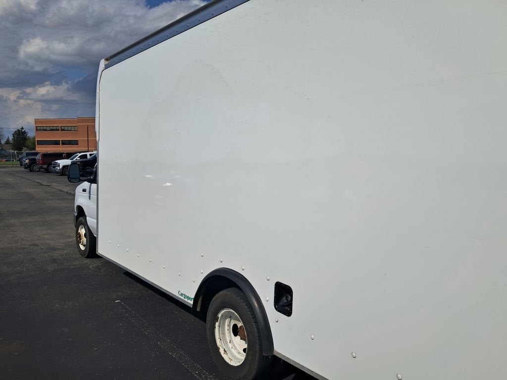 2019 Ford E-Series Cutaway BASE