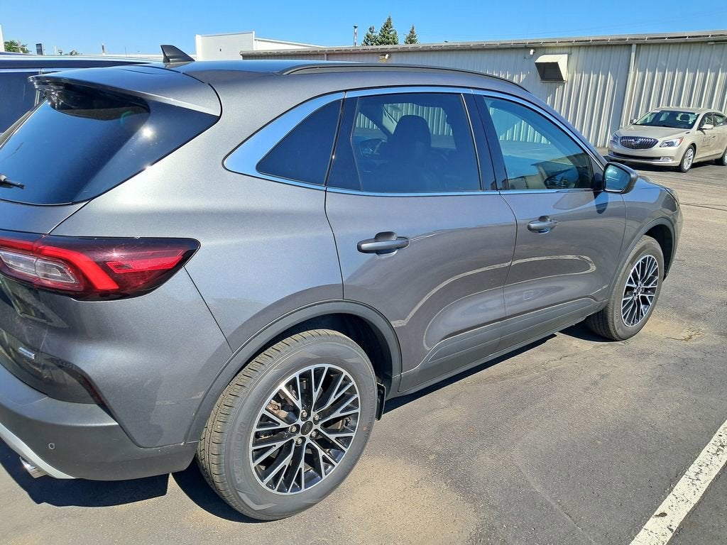 2025 Ford Escape PHEV
