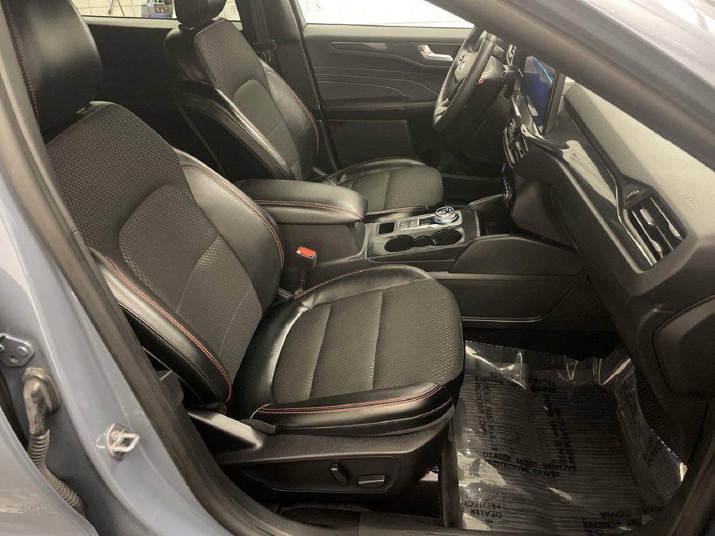 2024 Ford Escape ST-Line Select