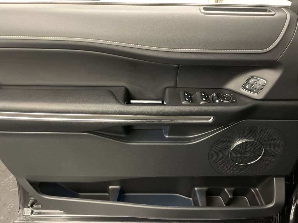 2022 Ford Expedition XLT MAX