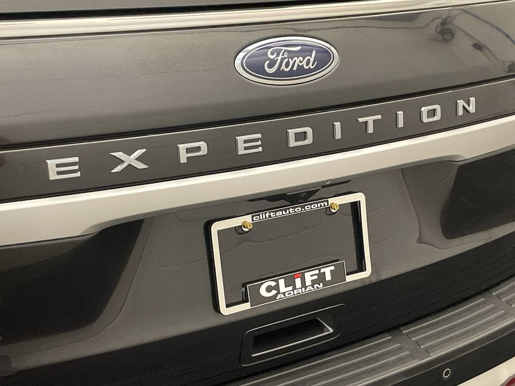 2022 Ford Expedition XLT MAX