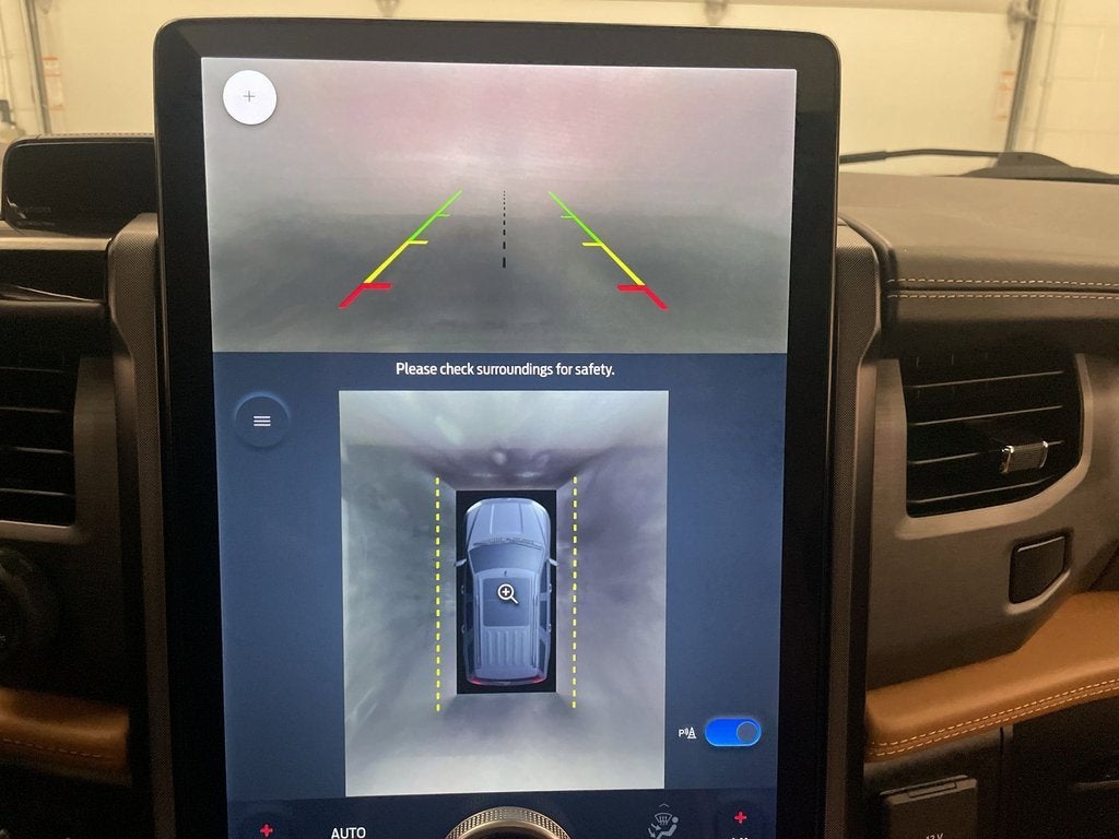 2023 Ford Expedition Platinum