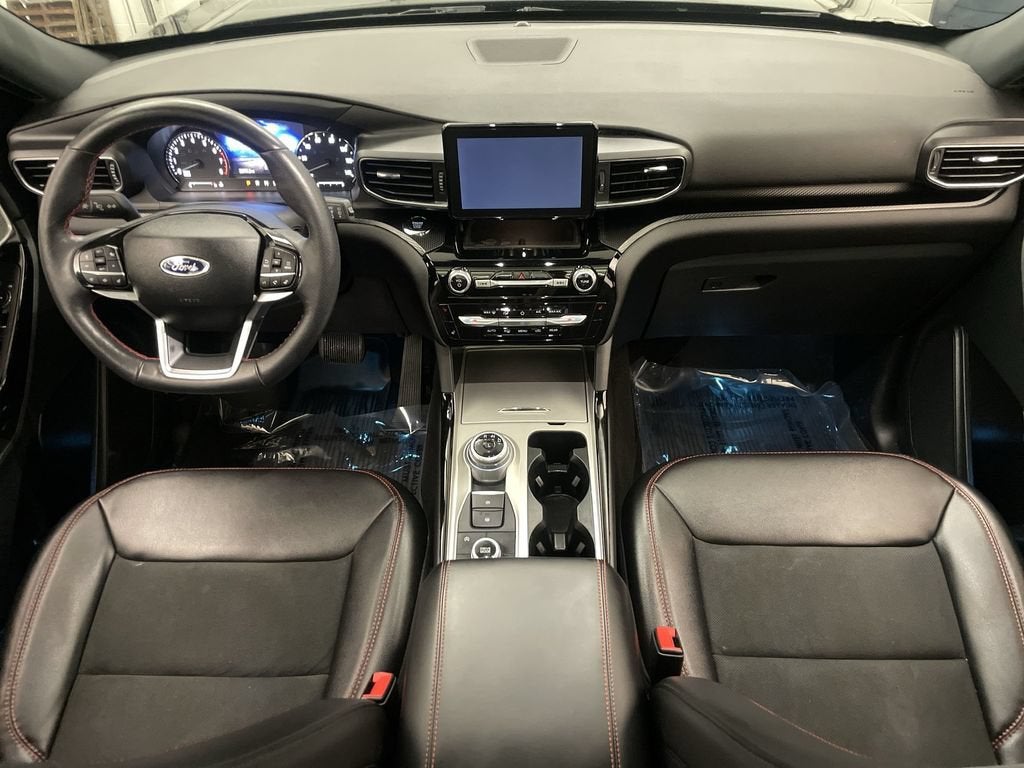 2024 Ford Explorer ST-Line