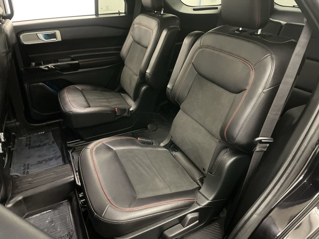 2024 Ford Explorer ST-Line