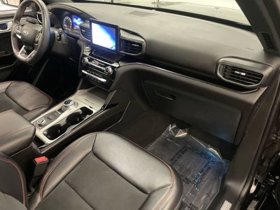 2024 Ford Explorer ST-Line