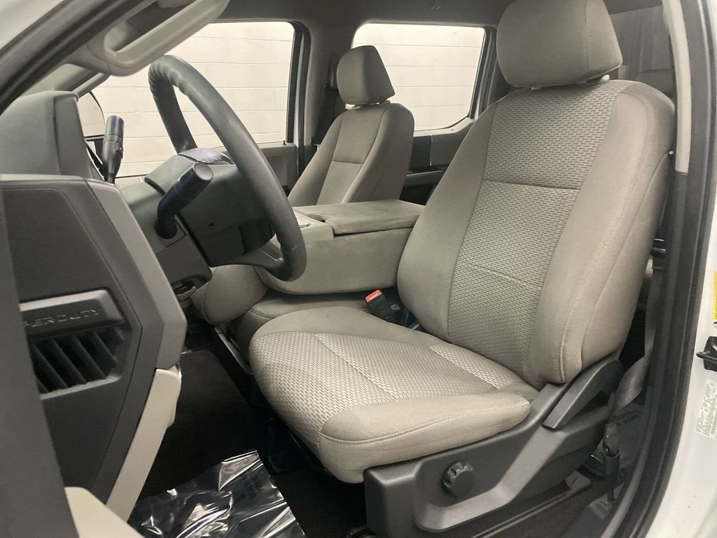 2022 Ford Super Duty F-250 SRW XL