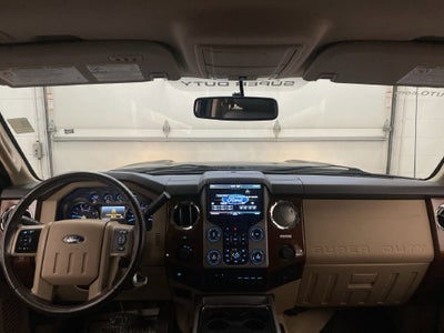 2015 Ford Super Duty F-350 DRW Lariat