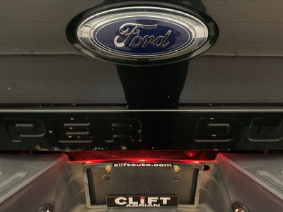 2015 Ford Super Duty F-350 DRW Lariat