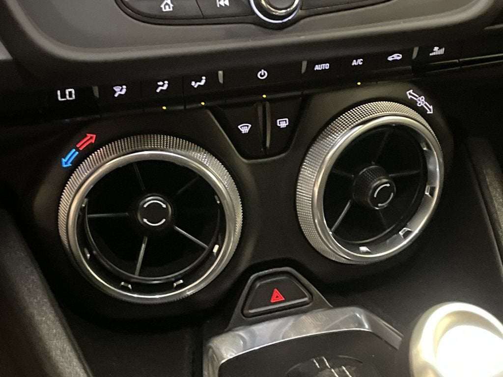 2023 Chevrolet Camaro 1LT