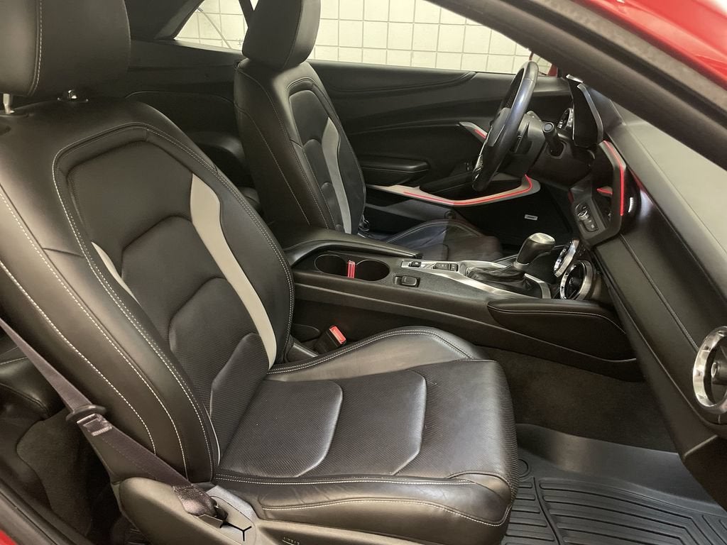 2016 Chevrolet Camaro 2LT