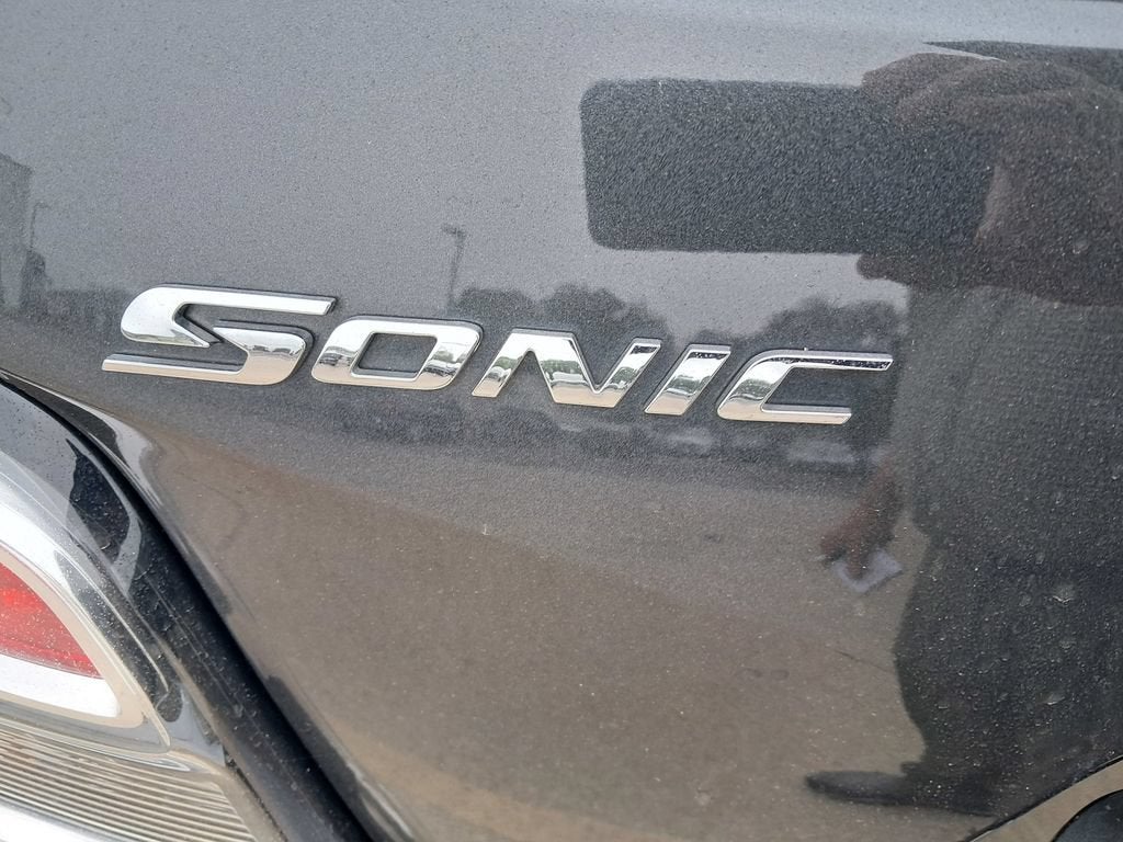 2020 Chevrolet Sonic LT