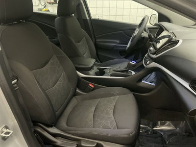 2018 Chevrolet Volt LT